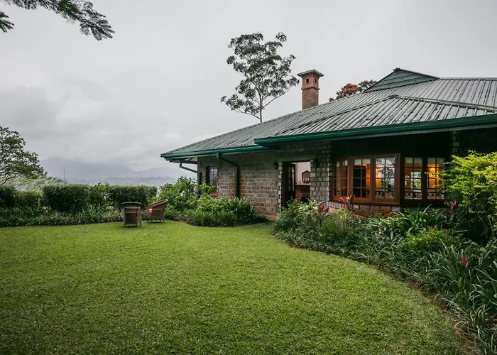 Resort: Ceylon Tea Trails